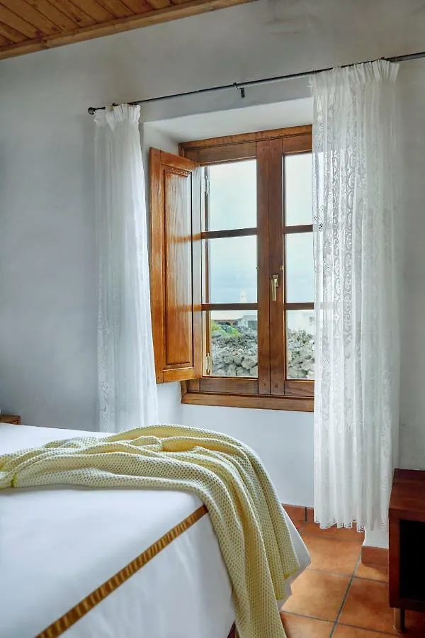 Villa Nueva Mala Spain